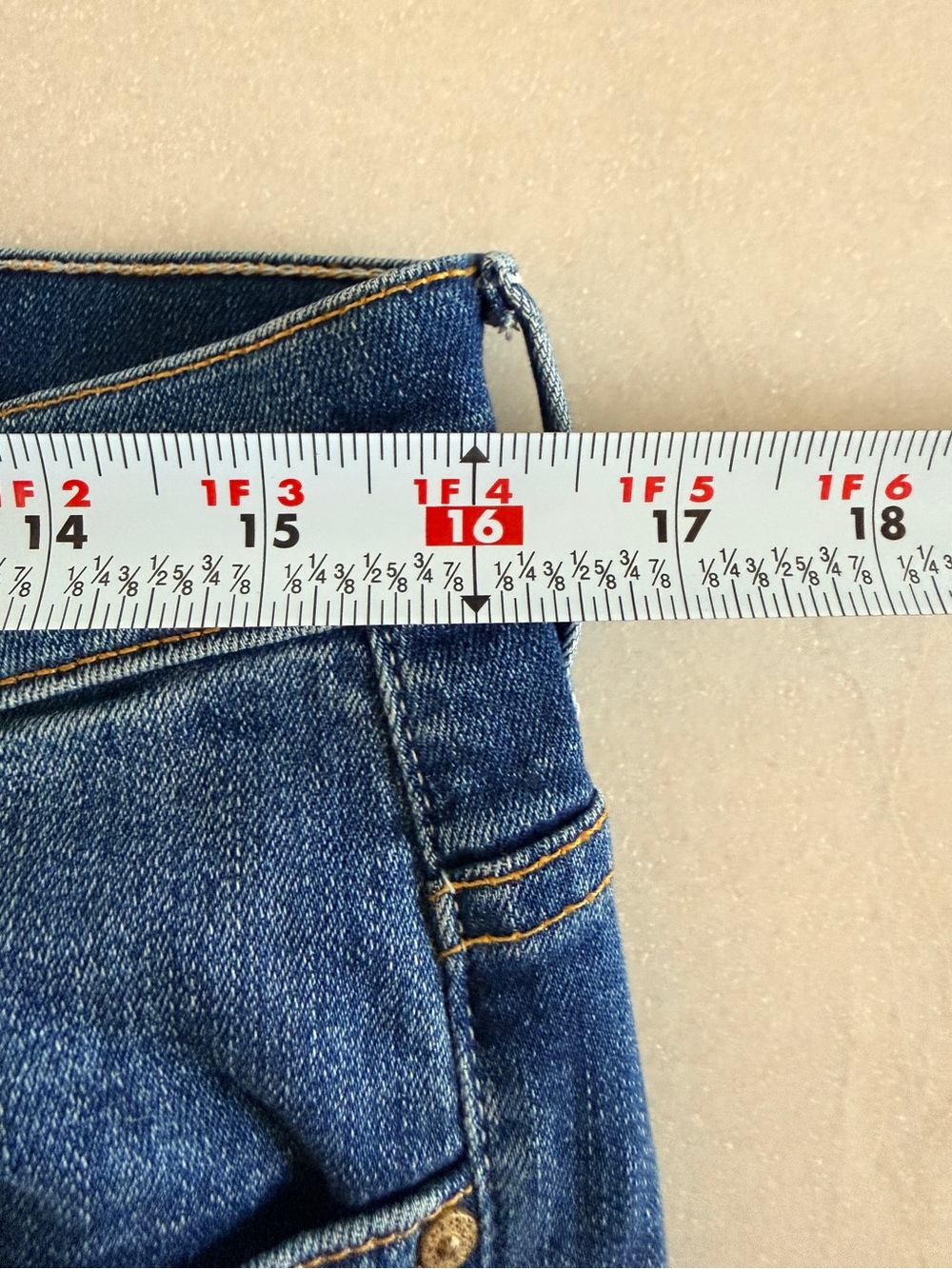 MOTHER The Insider Crop Step Fray Jeans Not Rough Enough Size 32 Like New - Picture 13 of 16